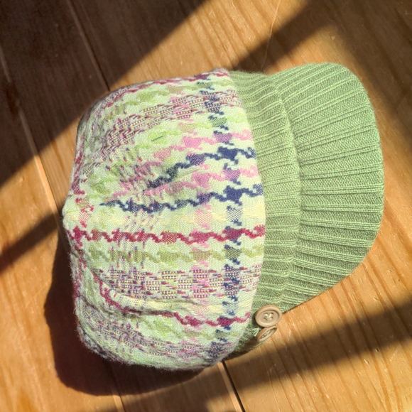 Manhattan Hat Company David & Young Multicolor Chartreuse Cabbie Hat, OS - Picture 2 of 10